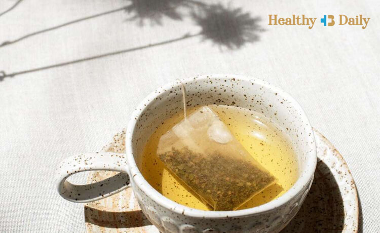 wellhealthorganic.com:5-herbal-teas-you-can-consume-to-get-relief-from-bloating-and-gas