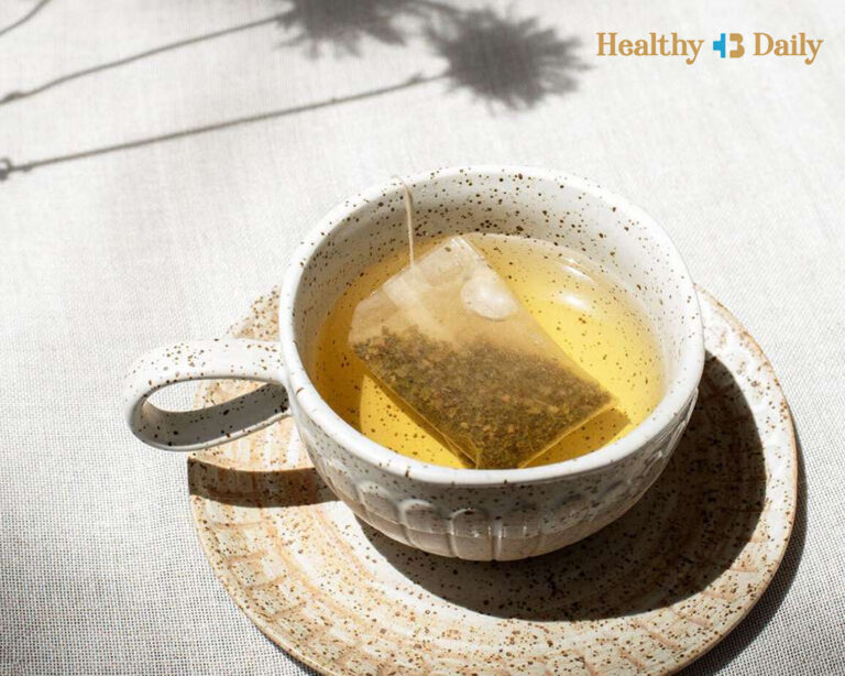 wellhealthorganic.com:5-herbal-teas-you-can-consume-to-get-relief-from-bloating-and-gas