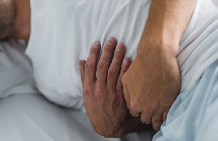 7 Common Causes of Abdominal Pain and When to Seek Medical Attention